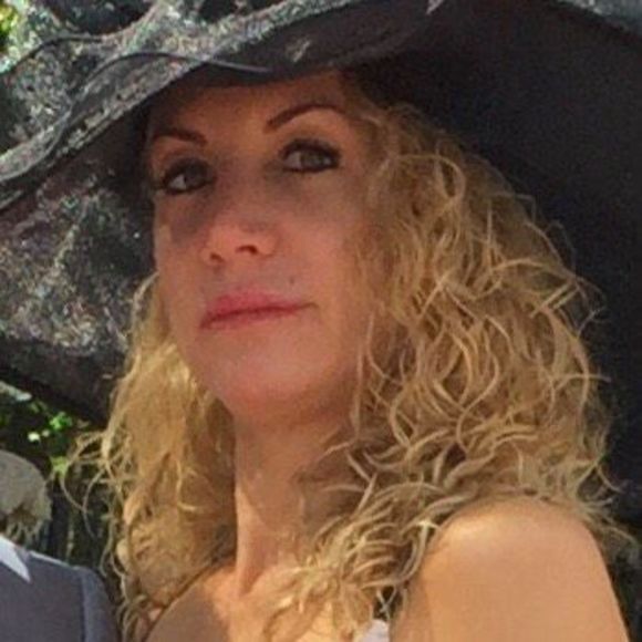 Meet your Posher, Robin - Picture 1 of 1